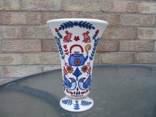 Moorcroft unusual folk - unusual,