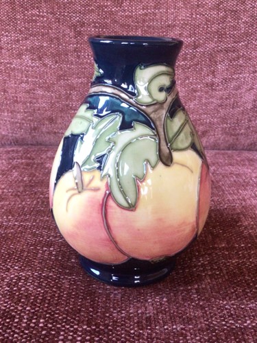 Moorcroft peaches vase - vase, by