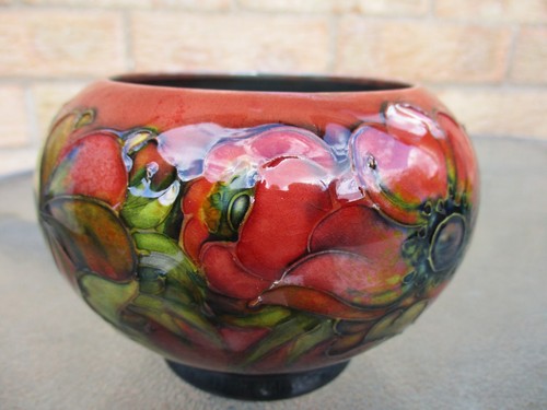 Moorcroft flambé anemone - moorcroft,