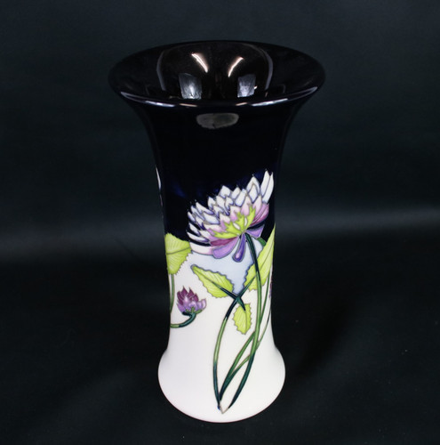 Moorcroft vase trefoil floral - moorcroft,