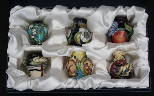 Moorcroft boxed set 6 - moorcroft,