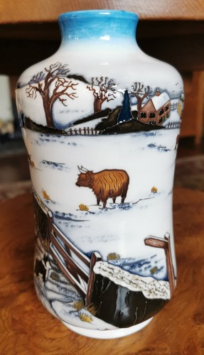 Moorcroft winters feed vase - winters,
