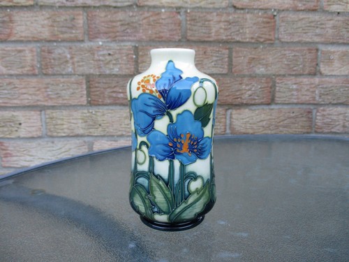 Moorcroft cambrian blue design - moorcroft,