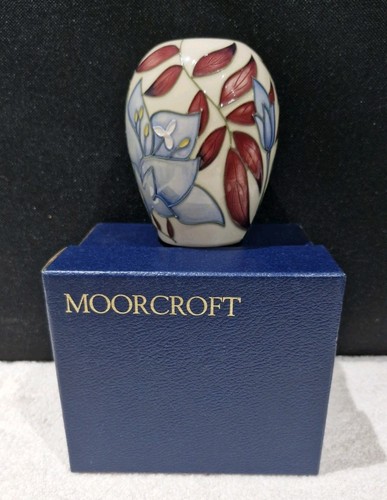 Moorcroft jacobs ladder vase - moorcroft,