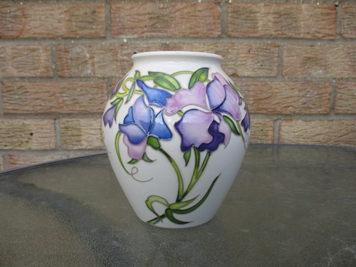 Moorcroft queen the - ,