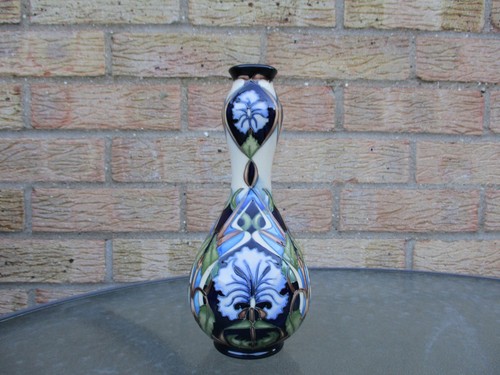 Moorcroft centaurea pattern - centaurea,