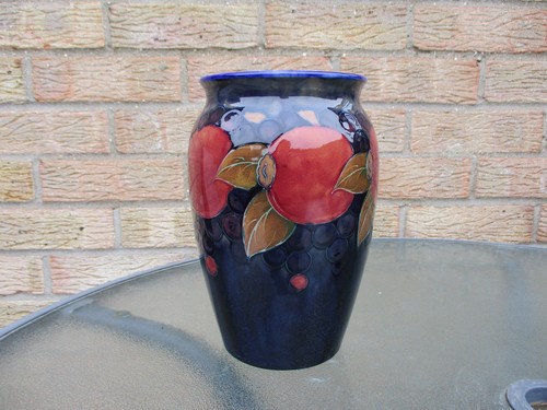 Moorcroft pomegranate design - moorcroft,