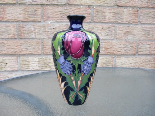 Moorcroft thistle rose and - thistle,