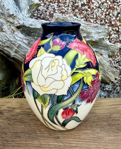 Moorcroft mother bouquet 5 - mother's,