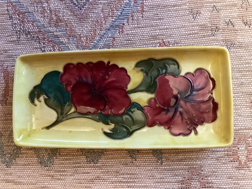 Moorcroft hibiscus pattern - moorcroft,