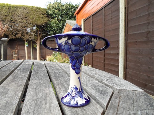 Moorcroft blue vine nostalgia - vine,