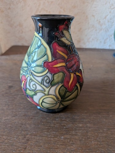 Rare moorcroft pottery - rare,