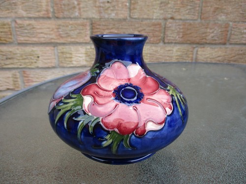 Moorcroft anemone design - ,