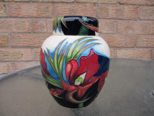 Moorcroft satin flowers - moorcroft,